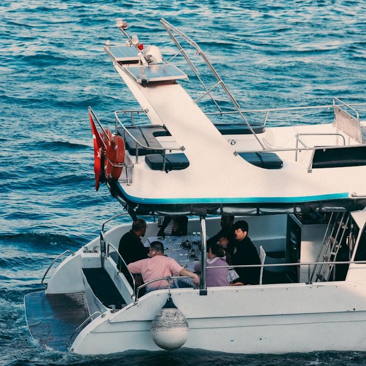 Sunset cruise experience